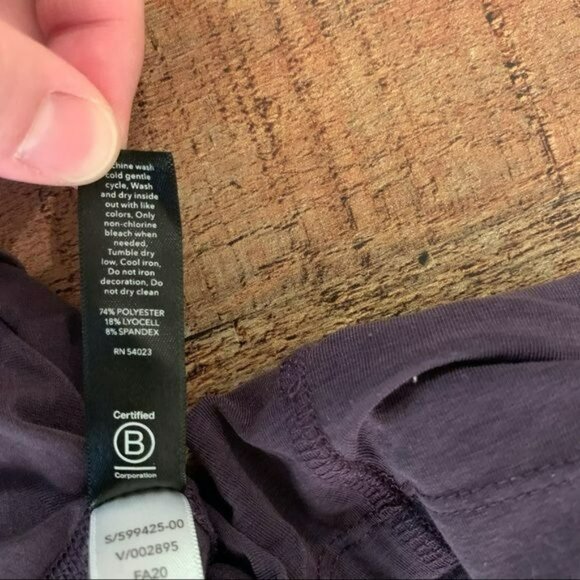 Athleta Girl Allyson Felix Purple Active Short Sleeve Top Tee T-Shirt Small 7 - Picture 6 of 7